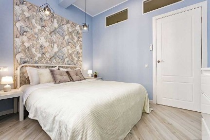 Стильная 2-ком. квартира в Центре, ТЦ Украина. Посуточно, Подобово