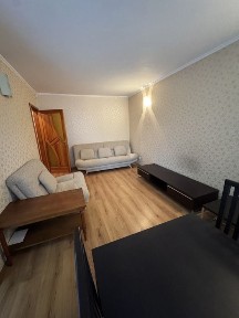 Продаж 3 кімн. квартири з ремонтом