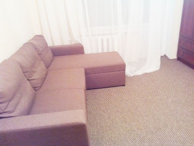 Посуточно, почасово на 1,2 месяца квартира в начале Троещины