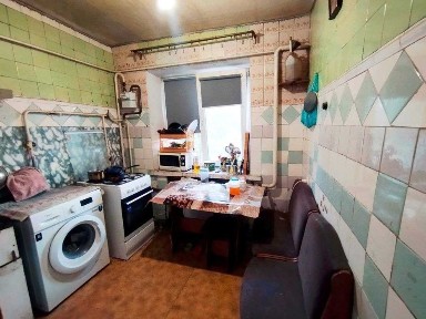 Продам 3-кімнатну квартиру в Малій Данилівці