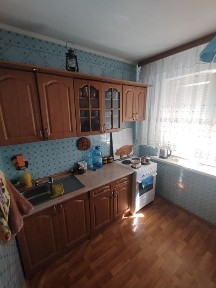 Оренда 1 кім, Виноградар, по. Правди 62а