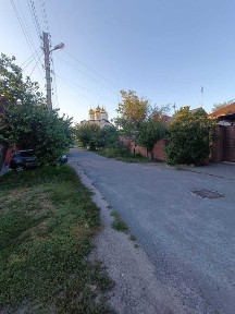 Продам 1/2 будинки Салтівка навпроти парка Перемоги