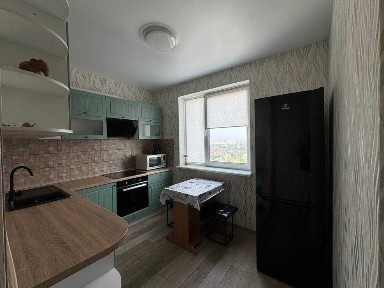 Продам 1-к квартиру по пр. Академіка Корольова 12-Л