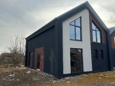 Продаж двоповерхового будинку в Якушинцях