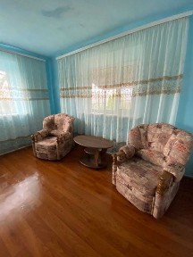 Продам будинок із зручностями