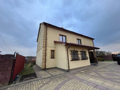 Оренда будинку 20 хв. до центру Львова