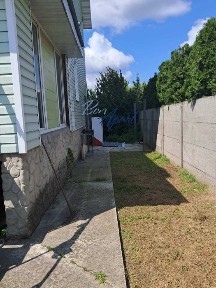 2-х поверховий будинок в с. Нові Петрівці, 89000 дол.