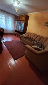 Терміново здаю 2-х кімн. кв-ру, Польова/верхня/, з Авт. опаленням