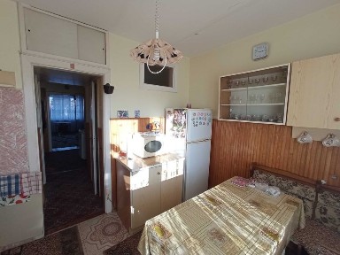 Продам 2-х кімнатну квартиру по вул. Кавказська