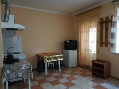 Сдам посуточно 1к квартира-студия, Долгая/Дача Ковалевс