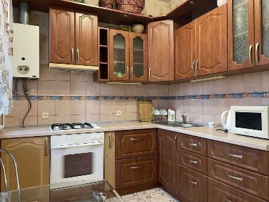 Продажа 1-комнатной квартиры 35 м², Титова ул., 1