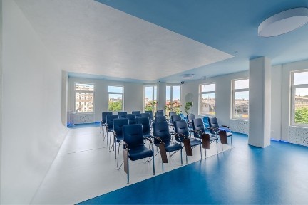 Київ, Подільський, вулиця Нижній Вал 15