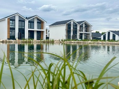 Продаж дуплексу біля озера в розстрочку на 1 р. Поруч, р. Десна.