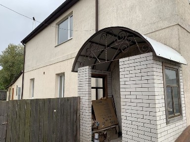 Продаж адмін. будівлі