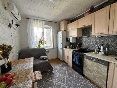 Продажа 2-комнатной квартиры 59 м², Азербайджанская ул., 16/3
