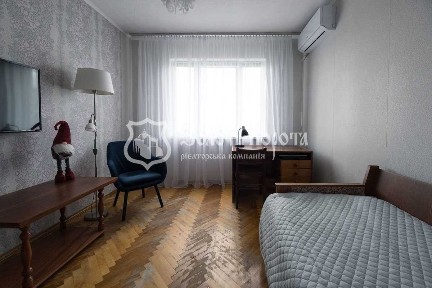 Продажа 3-комнатной квартиры 73 м², Владимира Маяковского просп., 1А