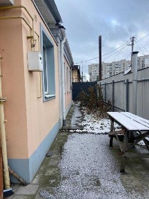 Продається частина будинку в районі 700 річчя біля ЧДТУ