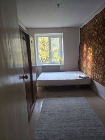 Продаж 3х кім. по Приморській, район Спецстроя.