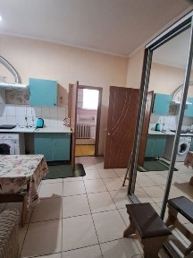 Київ, Дарницький, горихова 3