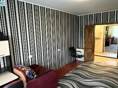 Киев, Евгения Харченко ул., 43