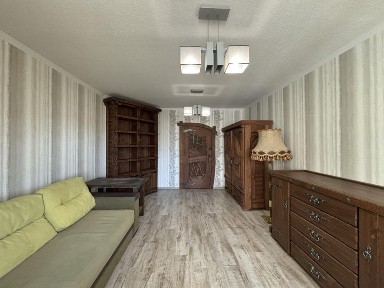 Простора 3 кім квартира поруч з парком вул. Коновальця