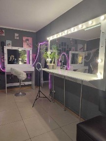 Оренда робочих місць в салоні краси в ЦЕНТРІ міста