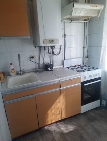 Здам 2 х кімнатну в центрі з автономним опаленням