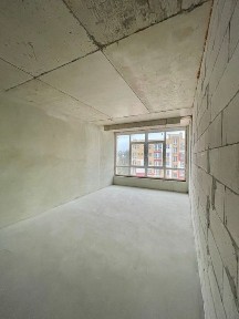 Простора 2-км квартира. Право власності