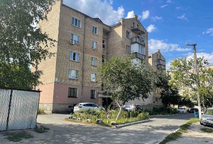 Комфортна 3к в центрі Гостомеля біля школи, 20 хвилин до метро. Без %