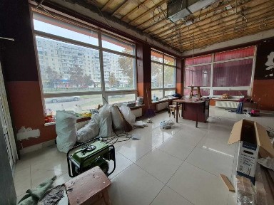 43м2 фасад Незалежності (Леваневського)