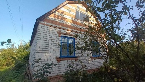 Продам невеликий затишний будинок у селищі Манченки
