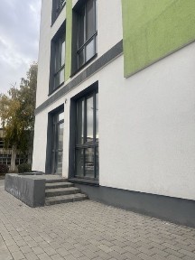 Від власника квартира в <a href='/newbuilding/9438/view/zk-komfort-park'>Комфорт Парк</a> з ремонтом