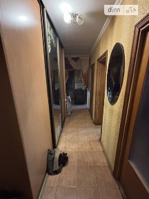 Здам в оренду кімнату на вул. Лесі Українки 18 довгостроково • ID 33591485