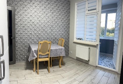 1-кім. кв. Люкс класу. Подобова оренда.