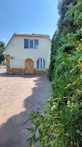 Оренда частини будинку. Вул. Покровська.