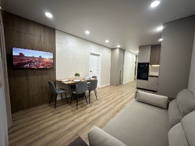 Київ, Подільський, вулиця Всеволода Змієнка 34/ 21