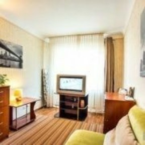 Оренда 1-к квартири (Ушакова/Залізнична)