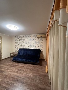 Продам 2х комнатную квартиру на Красном Камне