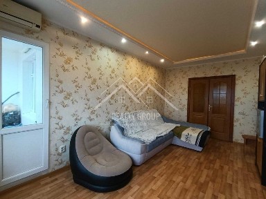 Продаж 3к квартири з меблями та технікою на Сонячному (Сертифікат)