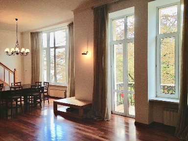 Унікальна, в супер локації.