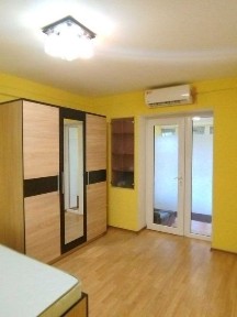 Простора 1-кімнатна з газовим опаленням Комерційна/Некрасова