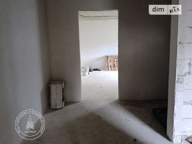 Продаж 2 поверхового таунхауса з ділянкою на 1.5 сотки, 90 кв. м, 3 кімнати, на вул. Центральна • ID 33640133