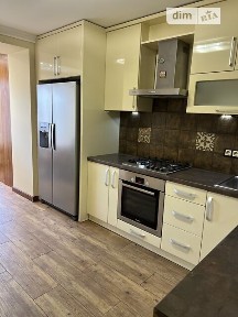 Євгена Коновальця вулиця, район Канада, Тернопіль, вул. Євгена Коновальця • ID 33649911