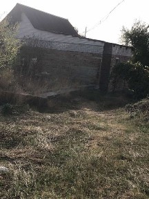 Продается домик +участок, фундамент под дом, приватизированной земли10