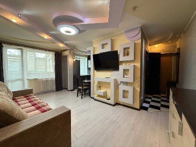 Здам 3-кімнатну квартиру вул. Харківська