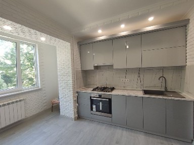 3 кім. квартира вул. П.-Кільцева, 25