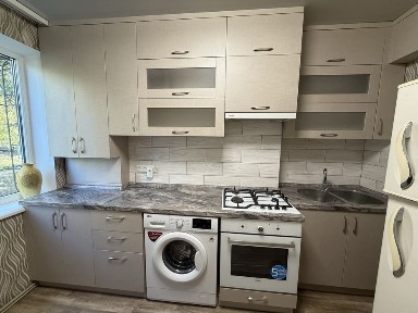 Продам 2к с индивидуальным отоплением и евроремонтом