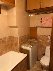 Русанівська набережна 8, Лівобережна