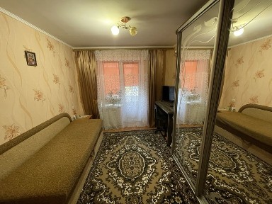 Продаж 3-кімнатної квартири. Новоівницьке