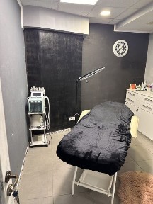 Київська область, Вишневе